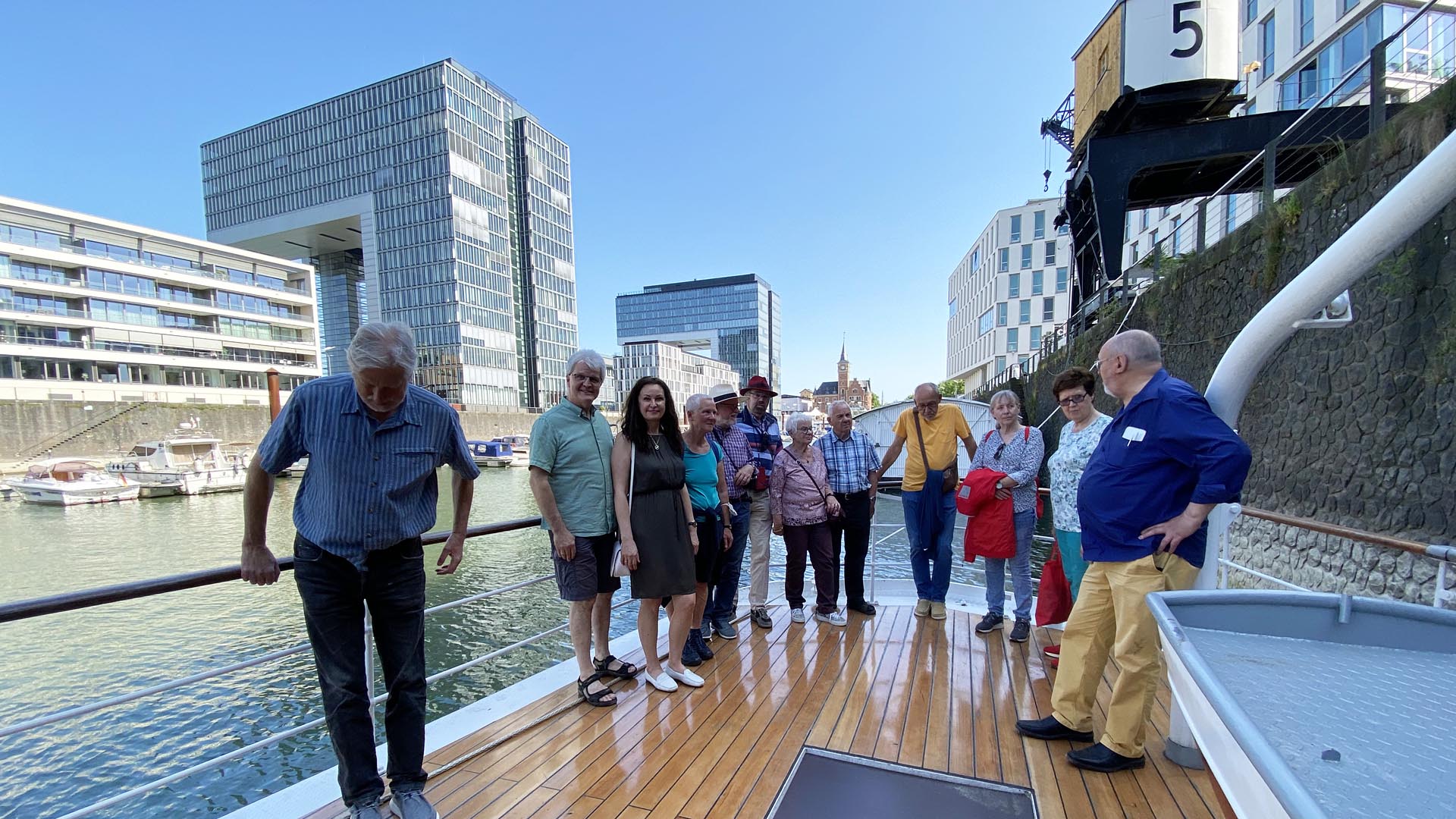 Der Rathausverein Oberwinter war zu BEsuch auf der MS Stadt Köln im Kölner Rheinauhafen